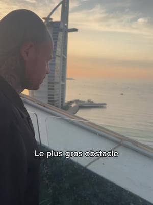 A post by @richard.coaching on TikTok caption: Click sur le lien dans ma BlO #BusinessEnLigne ##Motivation