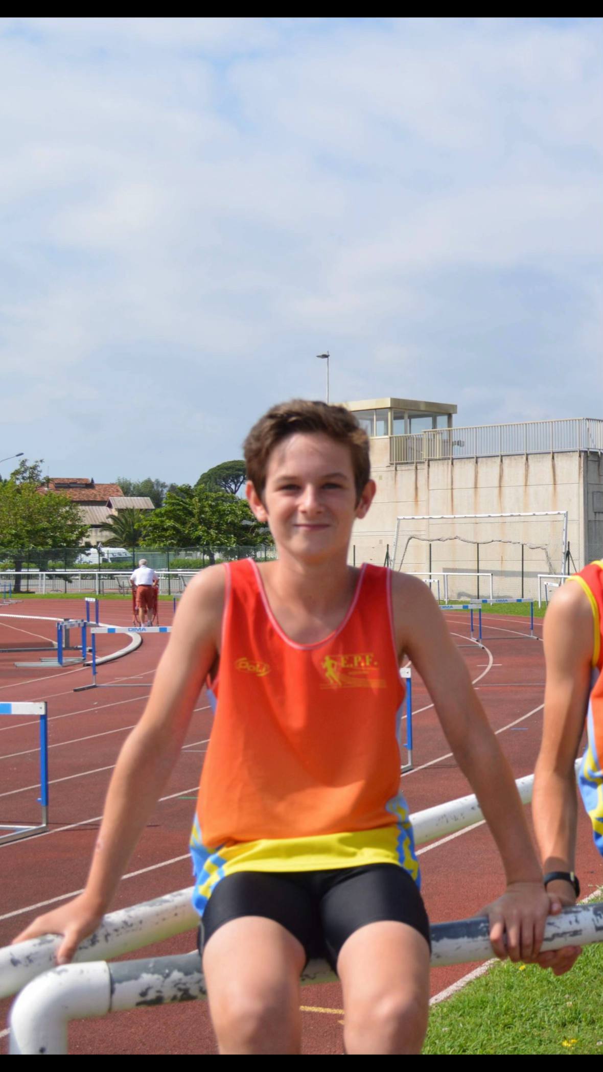 A post by @anthonyammirati on TikTok caption: 🪽 #pumafrance #pumarunning #foryou #fyp #athlete #sportmotivation #trackandfieldforever #trackandfieldforever #polevault 