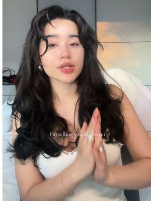 A post by @apj.bella on TikTok caption: I swear on this guys it works. I filmed this 10 minutes before my Uber to the airport came - not proud but still a little proud 👀🤍