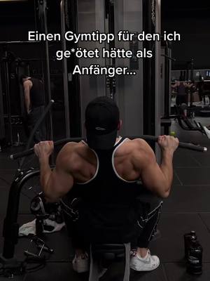 A post by @timokasnar on TikTok caption: Mehr Gewicht + weniger Wiederholungen #fitness #gym #gymtips #muskelaufbau #muskeln #fyp #fürdich #fürdichpage #videoviral 