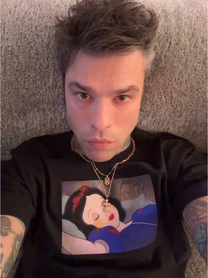 A post by @fedez on TikTok caption: Battito battito 