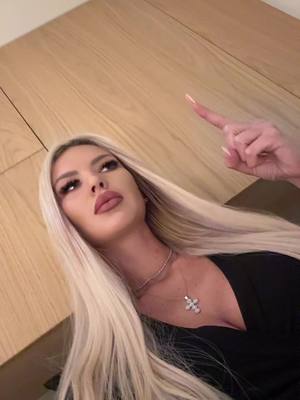 A post by @andreeadiaconud on TikTok caption: #foryou 