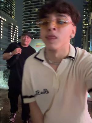 A post by @xaviiiofficial on TikTok caption: Pasitos prohibidos en Miami📍