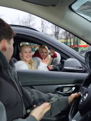 A post by @twixi_twiins on TikTok caption: pov: когда вам уже 25 и вы все пытаетесь выйти замуж 