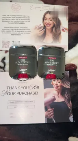 A post by @leitkdtinxv on TikTok caption: Oferta !!!! corre a conseguirlo antes que cambie el precio !! #simplymandys #sunsets #TikTokShop #protectorsolar #usa_tiktok  