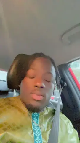 A post by @ on TikTok caption: Sougniou lepeu serigne bila♥️🙏#senegalaise_tik_tok🇸🇳 #viral_video 