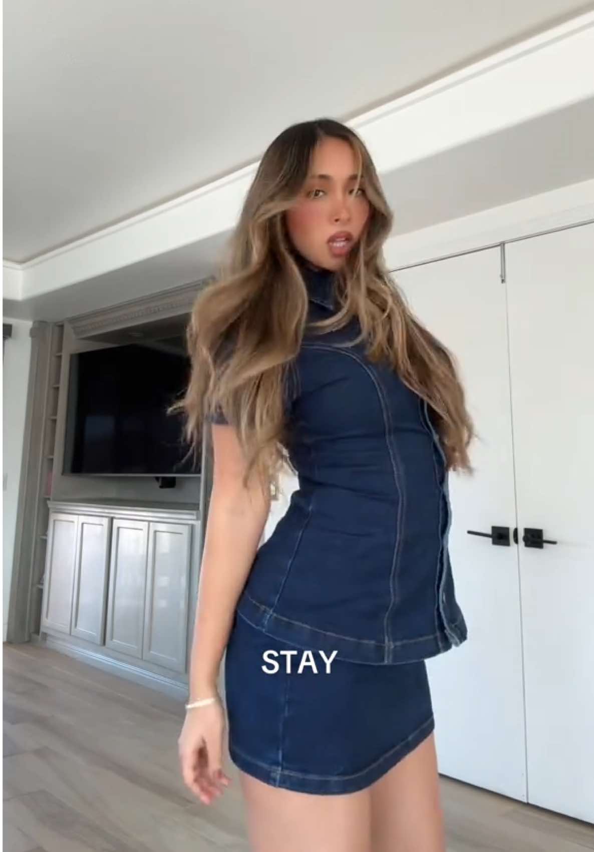 A post by @ on TikTok caption: IF YOURE NEW HERE! Hi🫂 I made this song for you:P #ayla #stay 
