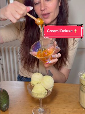 A post by @poopiblh on TikTok caption: Je teste ma recette healthy préférée 🍌🥑 en version crème glacée avec ma nouvelle CREAMi Deluxe 10-en-1 @Ninja Kitchen France 🍦! publicité   #ninjafrance #ninjacreami #glacemaison #food #healthyrecipes #icecream #avocat 