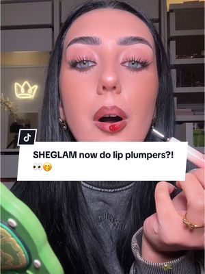 A post by @chantelleef on TikTok caption: PLUMPING LIP LINERS?!? 😳🔥 SHEGLAM Bold Booster lip liner x Lip Plumper is sooooo amazing! Which lip combo would you pick?💬👀 @SHEGLAM ad #SHEGLAMLipcombo #sheglam #makeuptok 