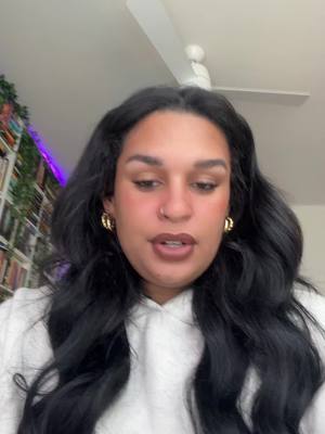 A post by @jolie_reads on TikTok caption: Time to go book shoppingggg 