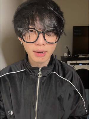 A post by @c23249369c on TikTok caption: 今天不開玩笑 說點嚴肅的 #大哥回歸 