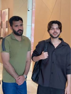 A post by @nadeemmubarakofficial on TikTok caption: Dogar ki lipsing 🤣 #nadeemmubarakofficial #army804 
