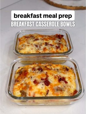 A post by @makayla_thomas_fit on TikTok caption: Replying to @kimcelestegonzalez perfect breakfast meal prep every single time 🤌🏼 let’s crush our goals this week 🏃🏻‍♀️  #breakfastmealprep #healthybreakfast #healthymeals #highproteinbreakfast #mealprep 