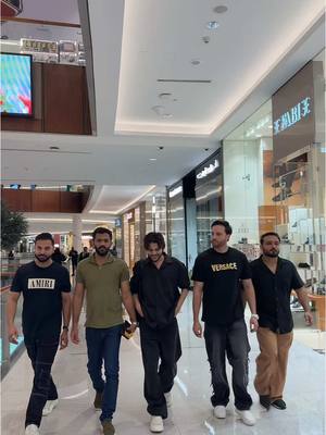 A post by @nadeemmubarakofficial on TikTok caption: Mall guess karo #nadeemmubarakofficial #army804 