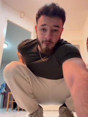 A post by @hugo.hilaire on TikTok caption: French songs >>>