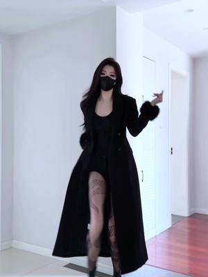 A post by @cindy518c on TikTok caption: 🐍#cindy518c #soonent #dance #fyp #lovenwantiti 