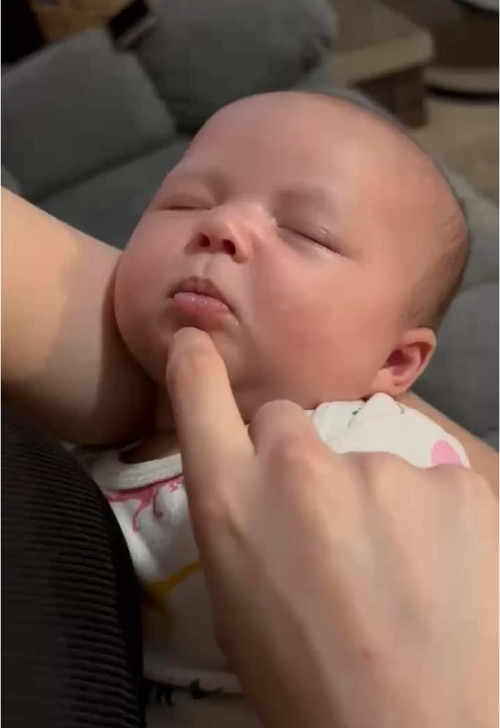 A post by @alliebrooke_x on TikTok caption: She do be singing’