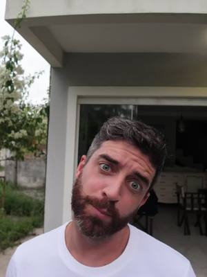 A post by @instantenglish on TikTok caption: 🇬🇧 Block of flats or 🇺🇸 Apartment building? 🚆 Railway or Railroad? 🍼 Dummy or Pacifier? 🌴 Holiday or Vacation? 🤔 Same language, different words! British and American English often have their own unique vocabulary for everyday things. Whether you're catching a train or a railroad car, pushing a pram or a stroller, or taking a holiday instead of a vacation, these little differences can be fun to learn! Which version do you use? Drop a 🇬🇧 or 🇺🇸 in the comments! ⬇️ #instantenglishuk #AprenderInglés #InglésFácil #AulasDeInglês #영어공부 #InglêsFácil #InglésBritánico 