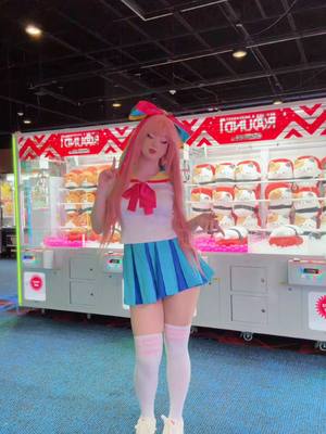 A post by @strifecos on TikTok caption: who tryna be soos 😛 #gravityfalls #gravityfallscosplay #giffany #giffanycosplay #cosplaydance #fyp 