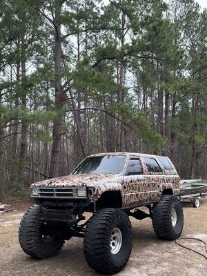 A post by @j__bo__ on TikTok caption: Okay now say omg he did it (yes I have spots to touch up and waiting on clear😏) . . . . . . . . . . . . . . . . . #toyota #17s #40s #glads #gladiators  #superswampers #4runner #4runna #squat #bubbatruck🌾 #tsl #boggers #squattedtrucks #dbsound #stuntwall #stero #caraudio #weld #bog #mudtruck #22s #1stgen #80s #hardtop #fyp #fypシ #arnold #apocalypse #deafbonce #flawlesswhipz #4dz #leanin #fts #LLB #LLK #jbo #jbocalls #duckcalls #duckhunting 