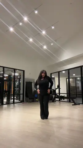 A post by @ on TikTok caption: kinda a rough draft 🫡 dc : me #fyp #foryou #foryoupage #dance #dancer #nickiminaj #davidguetta #jazz 