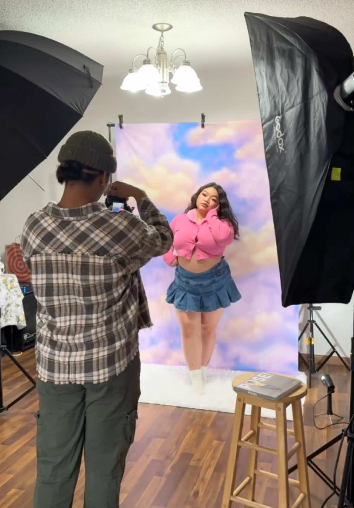 A post by @.exquisitela on TikTok caption: this is your sign to book yourself a photoshoot. life is way too short to wait until we are “confident” enough. tbh you will never be fully confident. fake it until you make it, practice posing in front of a mirror, take some self portraits of yourself, practice your best angles, and ofc, wear outfits that will make you feel good. i still get nervous and shy working with photographers but a few things that helped me are having a friend or family member with you, creating conversations about the photographer and their work, and also, don’t overthink it. just do it for yourself. don’t let your intuition thoughts get to you. 🫶🏼💋 #model #photography 