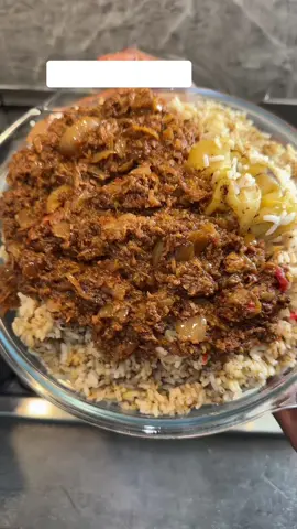 A post by @gnamadiaby1 on TikTok caption: #cuisineguineenne #lafidiguineen #guineenne224🇬🇳 