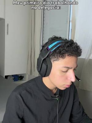 A post by @lkzinhu on TikTok caption: fui demitido👍🏼