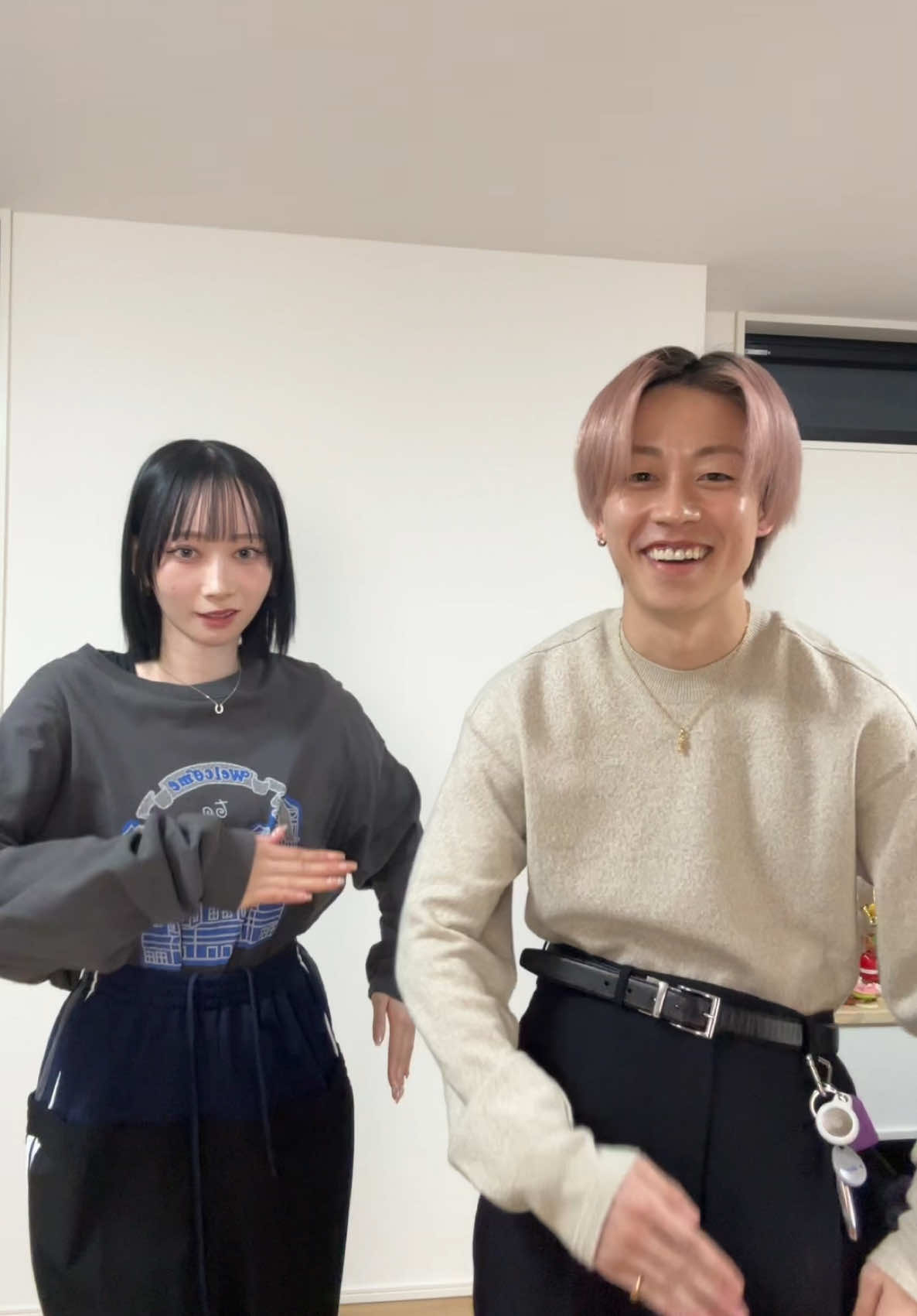 A post by @com.yuta0305 on TikTok caption: あっさっみ〜〜🤖🦾 @浅見めい  #コムまぐ#コムドット #コムドットゆうた #一重日記 