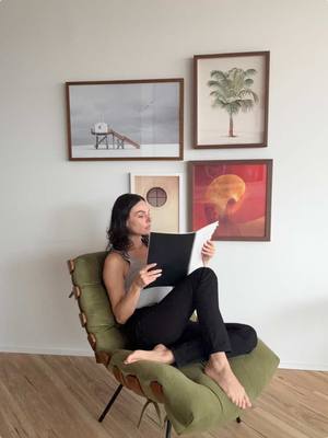 A post by @isisvalverde on TikTok caption: Temporada de trabalho em São Paulo com @airbnb! 💗 #airbnbpartner