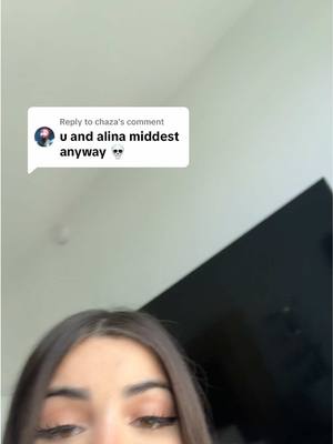 A post by @therealgamergirlrose on TikTok caption: Replying to @chaza I’m this 👌🏼 close of crashing out rn 🥲