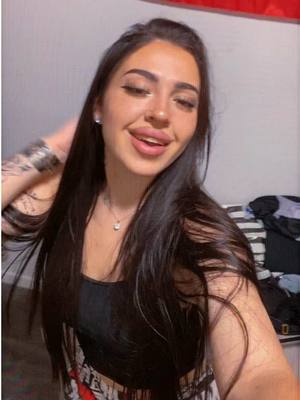A post by @keylajamilaa on TikTok caption: 😂 #🇦🇱 #cllevioserbiano44 #perte 
