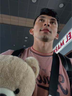 A post by @jordanrrosas on TikTok caption: Y lo viví hasta donde pude y aguante 👏🏼🤍