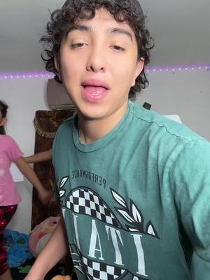 A post by @_ramonvega on TikTok caption: Creo que perdí 😂#tendencia #comedia 
