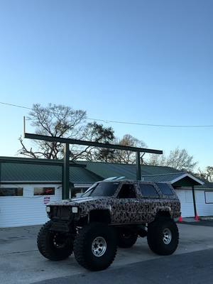 A post by @j__bo__ on TikTok caption: GAS STATION AINT HAVE NO GAS . . . . . . . . . . . . . . . . . . #46s #toyota #17s #40s #glads #gladiators  #superswampers #4runner #4runna #squat #bubbatruck🌾 #tsl #boggers #squattedtrucks #dbsound #stuntwall #stero #caraudio #weld #bog #mudtruck #22s #1stgen #80s #hardtop #fyp #fypシ #arnold #apocalypse #deafbonce #flawlesswhipz #4dz #leanin #fts #LLB #LLK