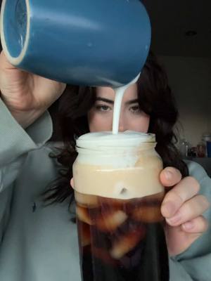 A post by @marianacantu_ on TikTok caption: CAFECITO TIME