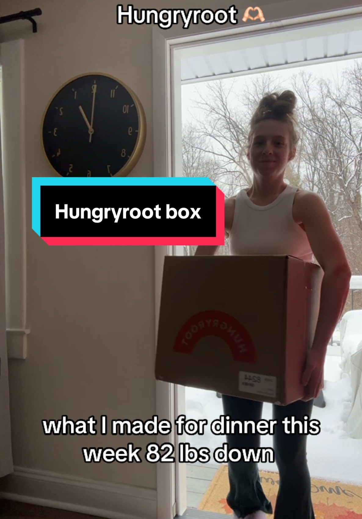 A post by @carolineefitness25 on TikTok caption: Hungryroot is by FAR the best grocery subscription for weightloss!! They have so many incredible options. As someone who hates high prep long cook times, they really have the best fast easy options! Thank you Hungryroot for having healthy options not only for me, but for my little girl too! @Hungryroot #protein #weightloss #lowcalorie #howtoloseweight #highprotein #hungryroot #mealprep #healthy #healthymeals #2025 #fittok #dinner #weightlossmotivation #weightlossmealprep #fatloss #healthylifestyle #mom #quickrecipes #groceries #mealideas #foodbox #foodtiktok #weightlosstiktok #Fitness 