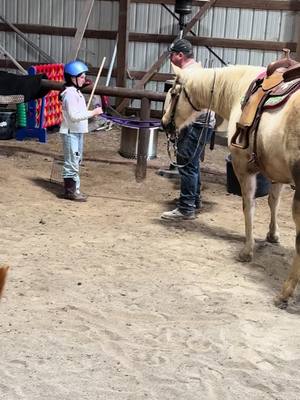 A post by @draggincircles on TikTok caption: Working on the emergency pull (one rein stop). #ridinginstructor #ridinginstructorproblems #lessonhorses #ridinglessons 