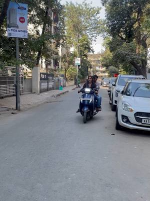 A post by @jaiswal_mukesh on TikTok caption: Ye konsa case hath lag Gaya bhai #mukeshjaiswal #tiktokindia #trending #tiktok #viral #viralvideo #funny #girls #sister 