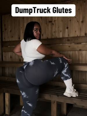 A post by @londondagreat1 on TikTok caption: Hype yourself up, even if you’re the only one doing it🫶🏽🍑 #relatable #fyp #curvyfit #gymoutfitsforwomen #gluteworkout #glutegains #workoutsforbeginners #fitinspiration #legsfordays #thickfittok 