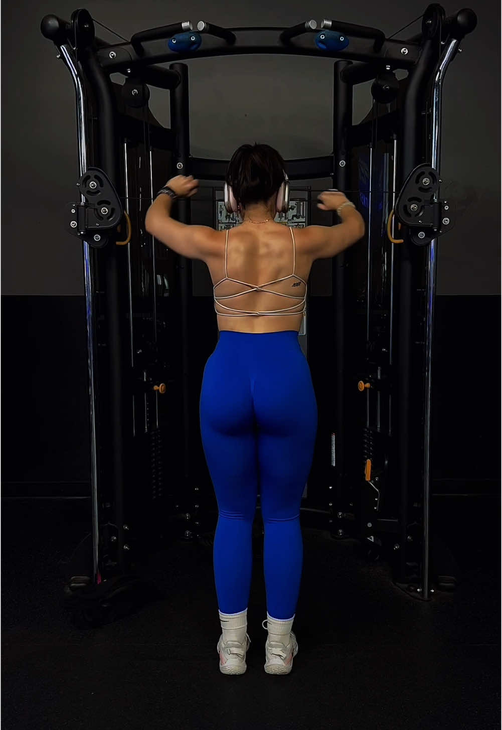A post by @kennadi.kuz on TikTok caption: @Gymreapers leggings are A GAME CHANGER 😍 i have tried so many brands & honestly THESE ARE UNMATCHED! link tagged 🙂‍↕️ #CapCut #foryou #fyp #gymreapers #workoutroutine #backday #lifting #gymshark66 #tiktokshop #fitnessmotivation 