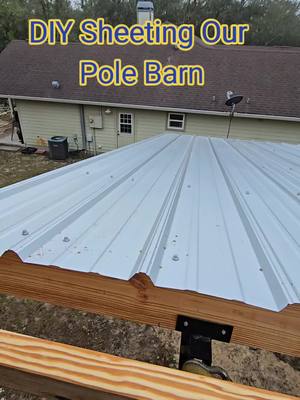 A post by @floydfonck on TikTok caption: DIY Pole Barn roof. #fyp #fypシ #fypシ゚viral #fypage #trending #foryoupage #foryourpage #fy #viralvideo #viraltiktok #trend #DIY #diyproject #tips #tricks #construction #Florida #for #you #usa #usa_tiktok #barn #polebarn #flogrownpolebarns 