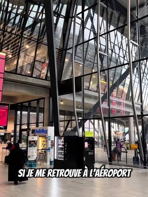 A post by @lelyonnais_ on TikTok caption: C’est quoi ton complexe à toi !?  #lyon #lelyonnais #complexe #vlogs #Vlog #turquie 