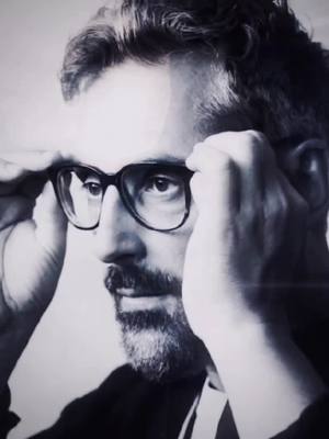 A post by @_dilfoftheworld on TikTok caption: la coppia perfetta.  @Willie Peyote @Brunori Sas  - #williepeyoteedit #williepeyote #sanremo #brunorisas  #Sanremo2025 #edit #perte #fyp #song #CapCut 