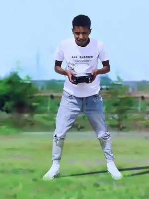 A post by @legend_takur on TikTok caption: አይገርምም?!! ለ5ሚሊየን ኢትዮጵያዊን ነፃ የትምህርት ዕድል!!#viral_video #ethiopian_tik_tok🇪🇹🇪🇹🇪🇹🇪🇹 #fipシ #fouryou #