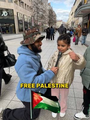 A post by @sahaelito on TikTok caption: Free Palestine 🇵🇸🇵🇸 #reels #jeu #argent #humour #defi #videodrole #sahaelito #lyon #popular #fyp #cadeau