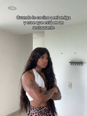 A post by @la_lerma on TikTok caption: COMA MOND4!