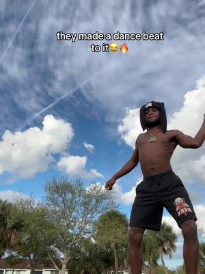 A post by @mrflawdaaa on TikTok caption: aye this beat so hard🤣🔥 #fyp #floridadance #trending #xybca #viral 