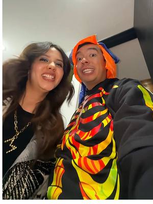 A post by @amirodriguezz on TikTok caption: teníamos que hacerlo @Shakira ig: amirodriguezz