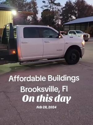 A post by @floydfonck on TikTok caption: #onthisday #fyp #fypシ #fypシ゚viral #fypage #foryoupage #DIY #foryourpage #trending #tiktok #viralvideo #viraltiktok #kits #sales #quote #construction #Florida #polebarn #garage #barn #shop #diyproject #usa #flogrownpolebarns 